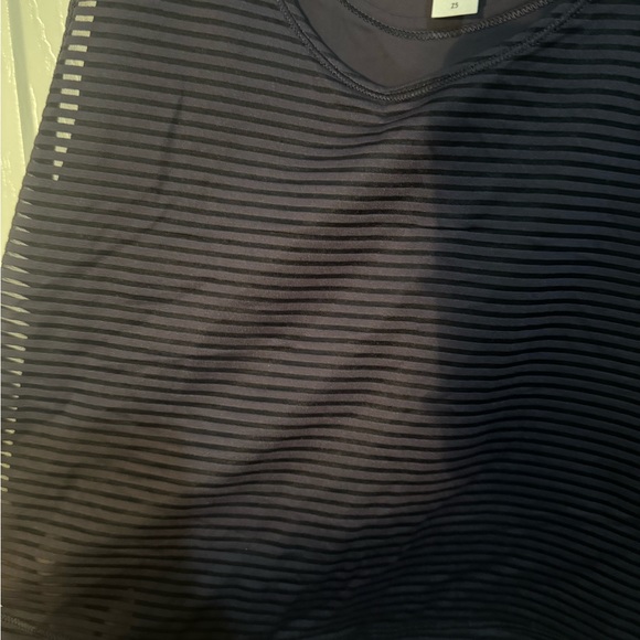 Lululemon Lean In Tank - Picture 5 of 7